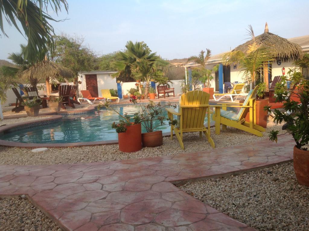 Hacienda Wayaca Apartments オラニエスタッド エクステリア 写真